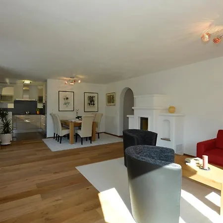 Angela Apartment *