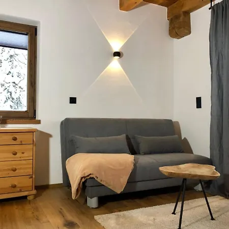 Angela Apartment *